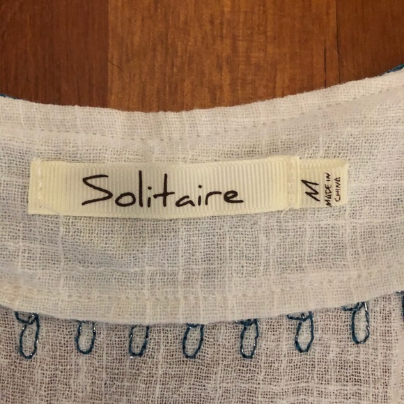 Solitaire embroidered sleeveless tunic - Picture 3 of 4